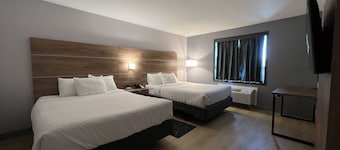 Super 8 by Wyndham Cornwall ON