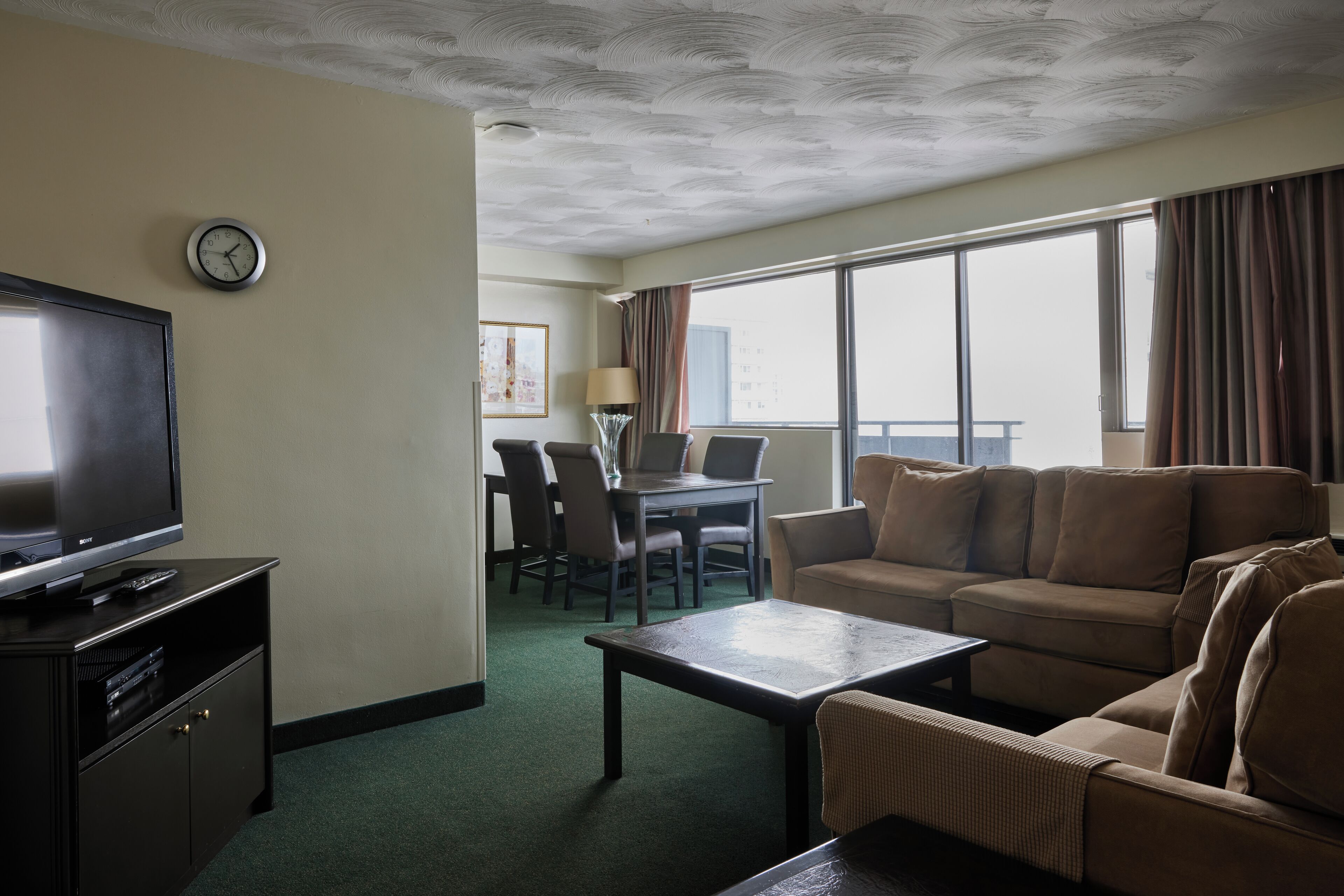 Photo - The Business Inn