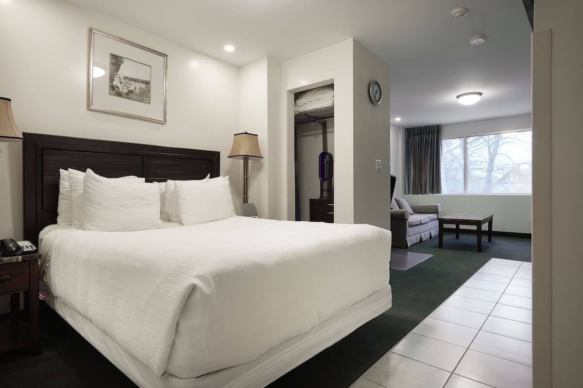 The Business Inn Reviews, Deals & Photos 2024 - Expedia.ca
