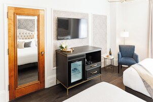 Executive Double Room, 2 Queen Beds | Desk, blackout drapes, iron/ironing board, free WiFi