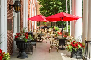 Terrace/patio - Rodd Charlottetown (Charlottetown)