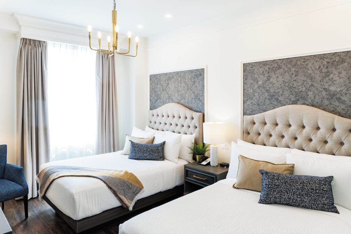 executive double room, 2 double beds | 1 bedroom, free minibar items, in-room safe, desk