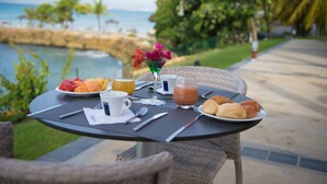 Daily buffet breakfast for a fee - Karibea Beach Resort Gosier, Residence Prao (Le Gosier)