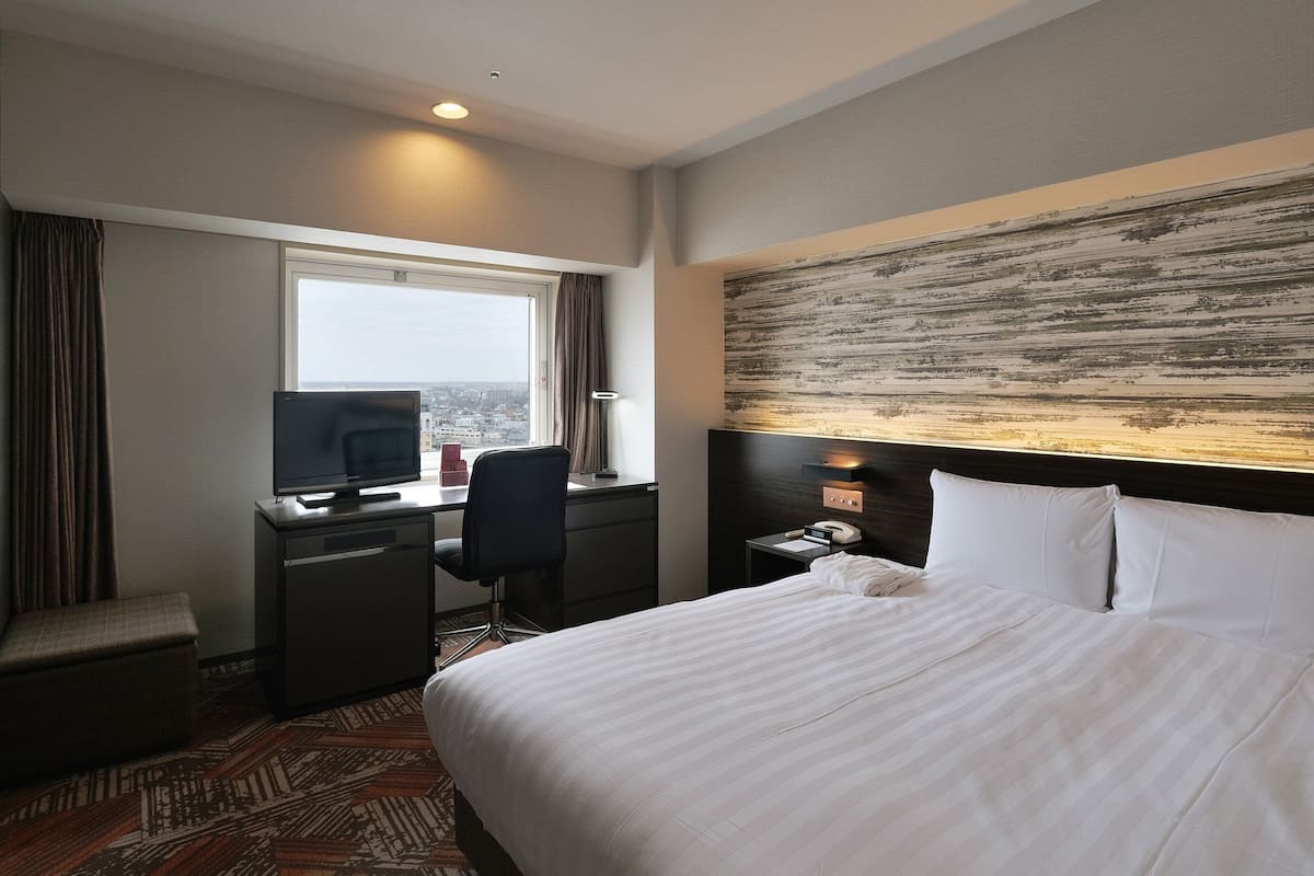 in-room safe, desk, free cots/infant beds, free wifi