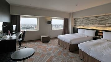 Coffres-forts dans les chambres, bureau, lits bébé (gratuits)