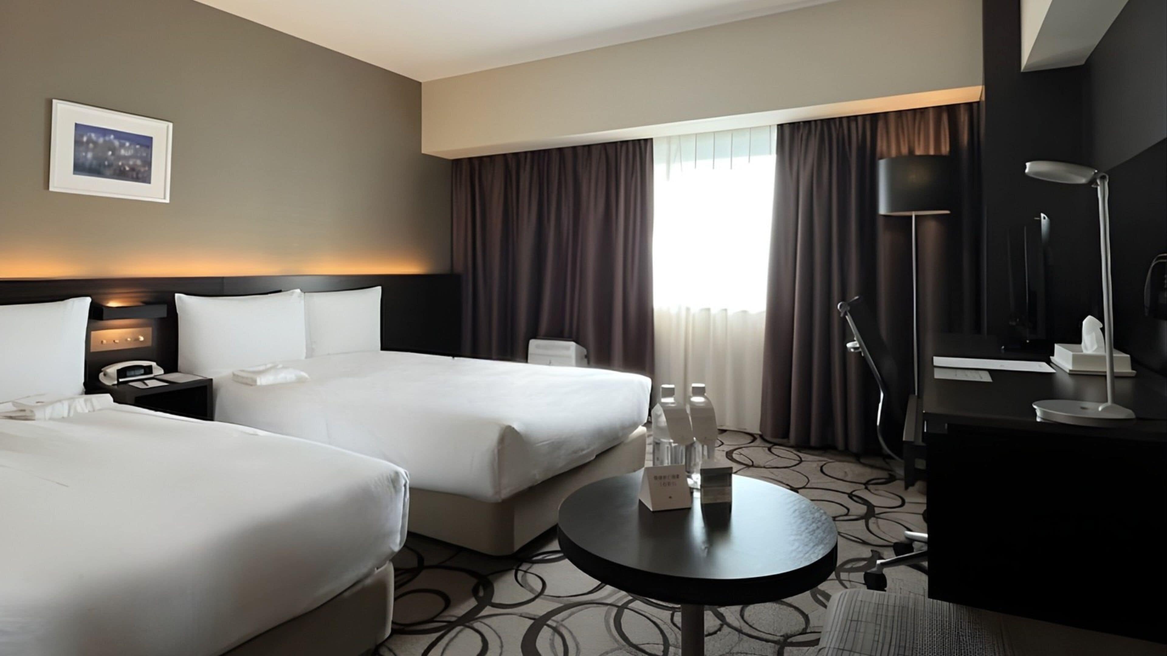 Phòng Tiêu chuẩn, 2 giường đơn (Air Purifier) | Két bảo mật tại phòng, bàn, nôi (giường cho trẻ sơ sinh) miễn phí 