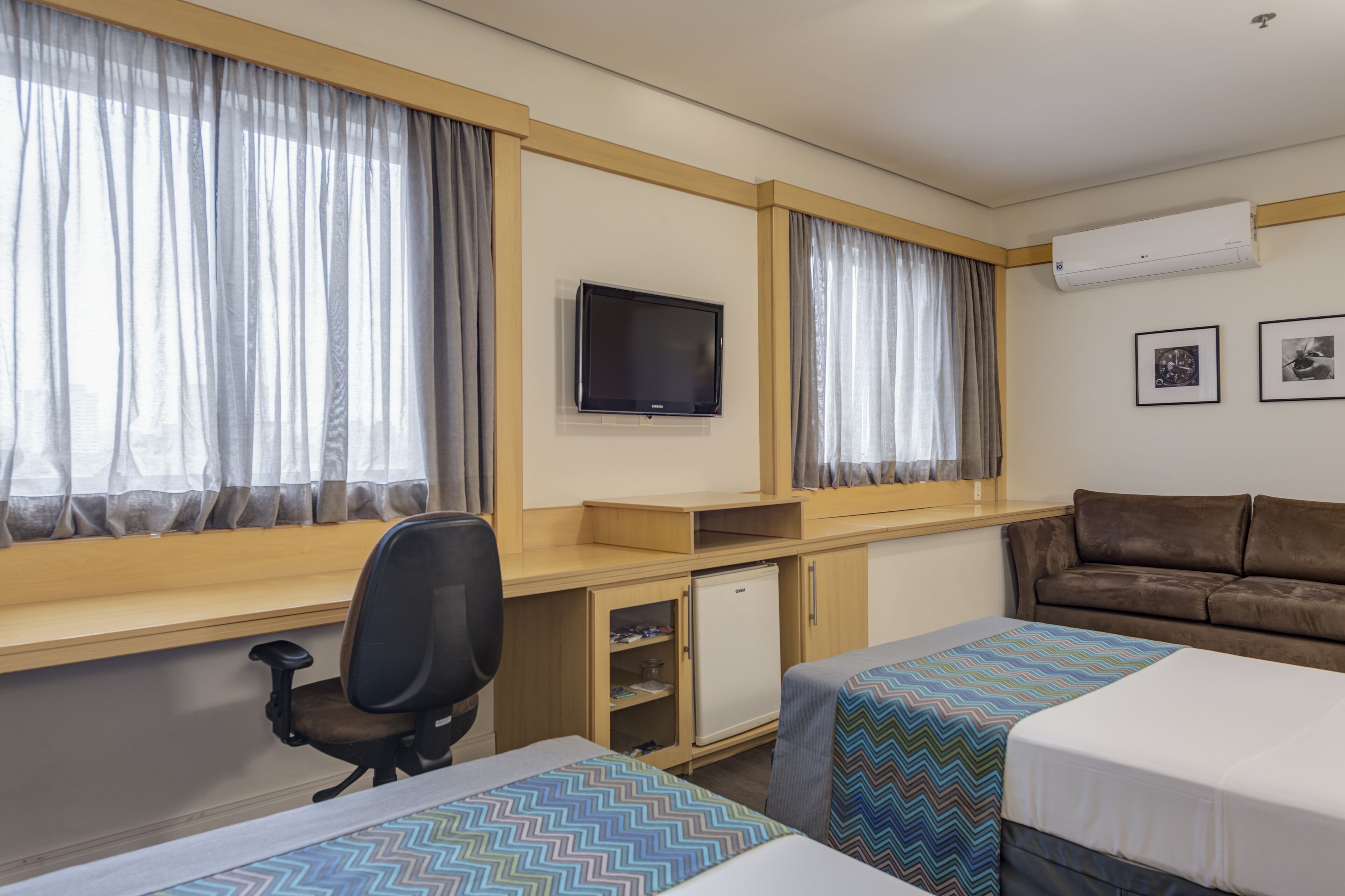 minibar, in-room safe, desk, blackout curtains