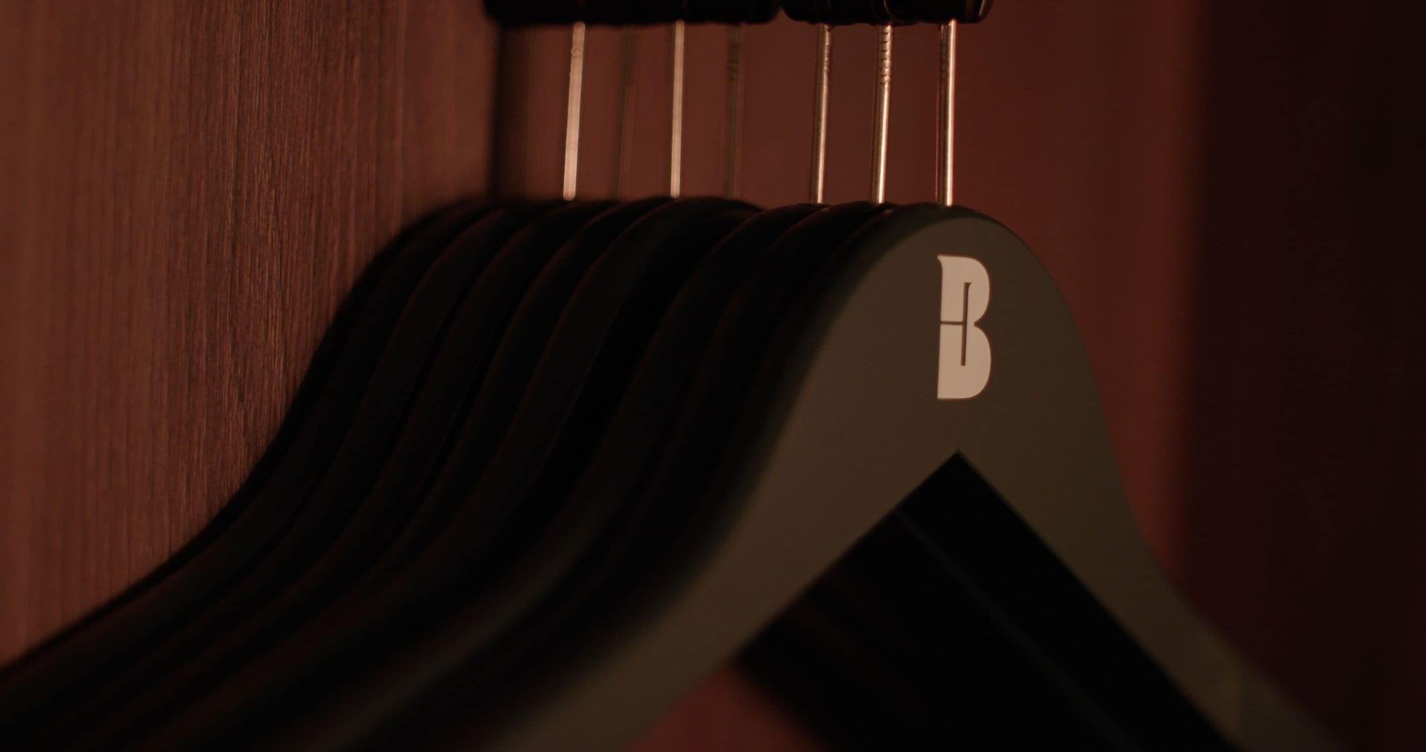 1 bedroom, egyptian cotton sheets, premium bedding, down duvets