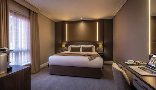 Superior Double Room | Draps en coton égyptien, literie de qualité supérieure