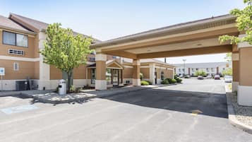 Façana frontal de l'allotjament