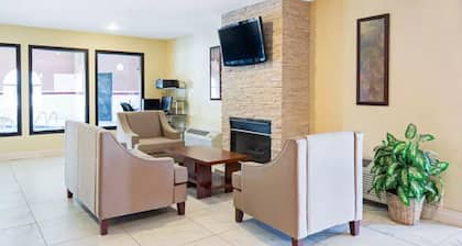 Quality Inn Monee I-57