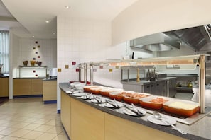 Property amenity - Ramada by Wyndham London North M1 (London)