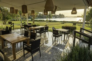 Área de parrilladas y picnic