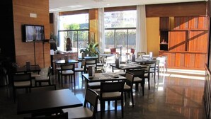Restaurant - Las Provincias (Fuenlabrada)