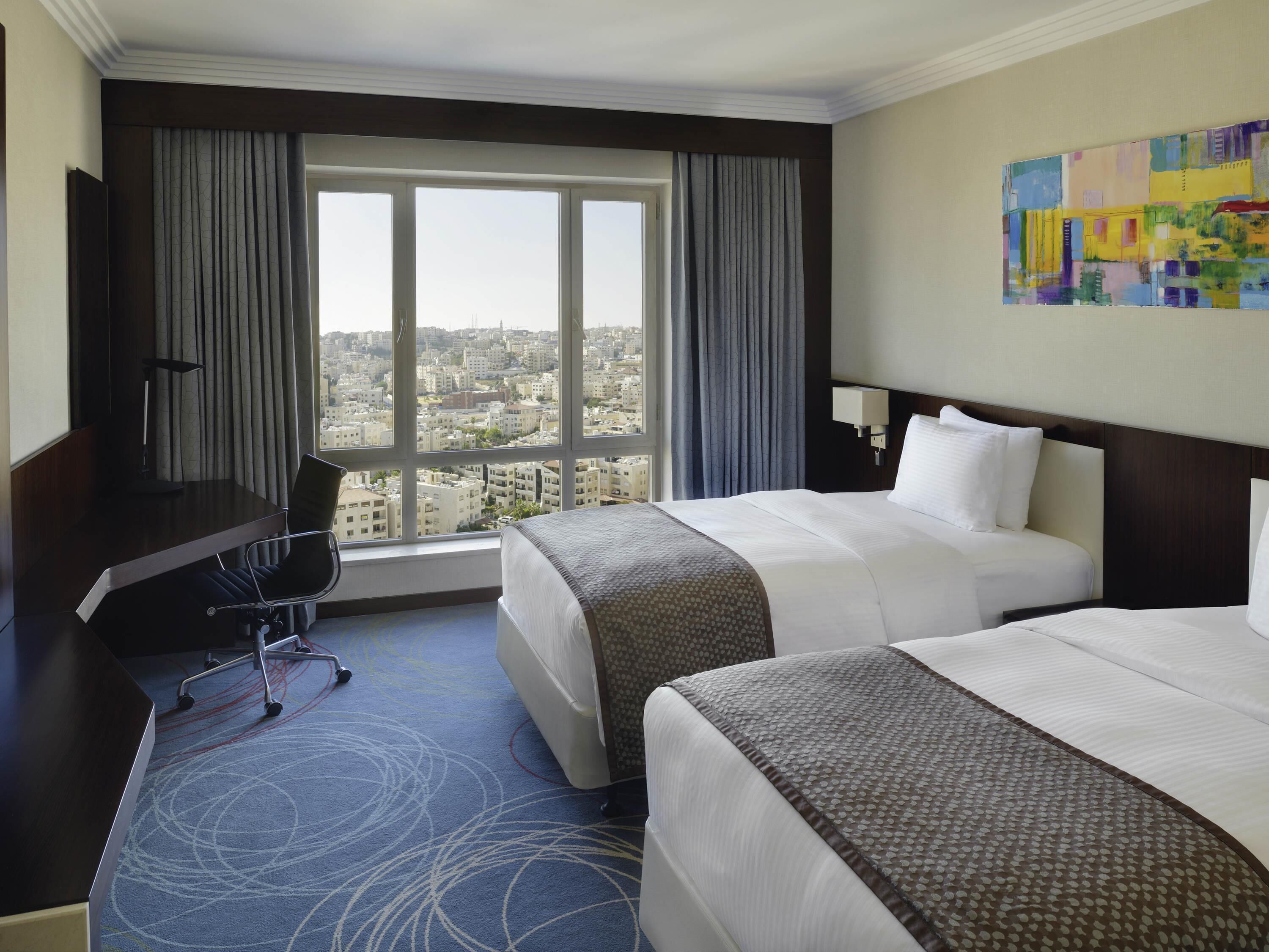 Executive Twin Room, 2 Twin Beds | 1 bedroom, hypo-allergenic bedding available, minibar, in-room safe