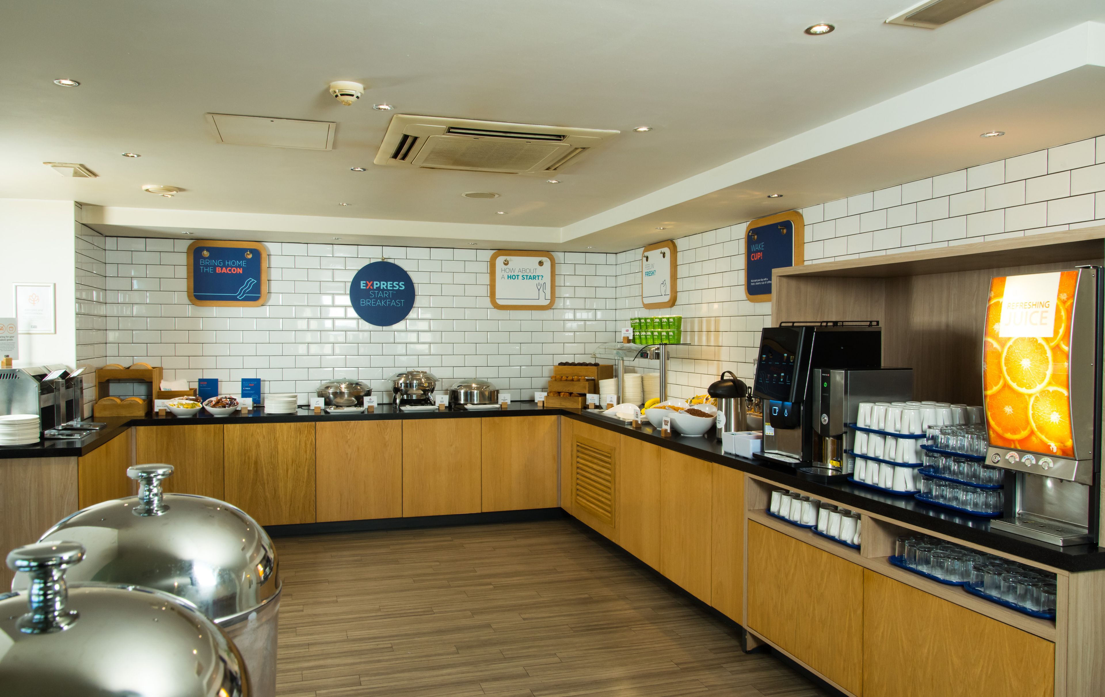 Foto - Holiday Inn Express Bath by IHG