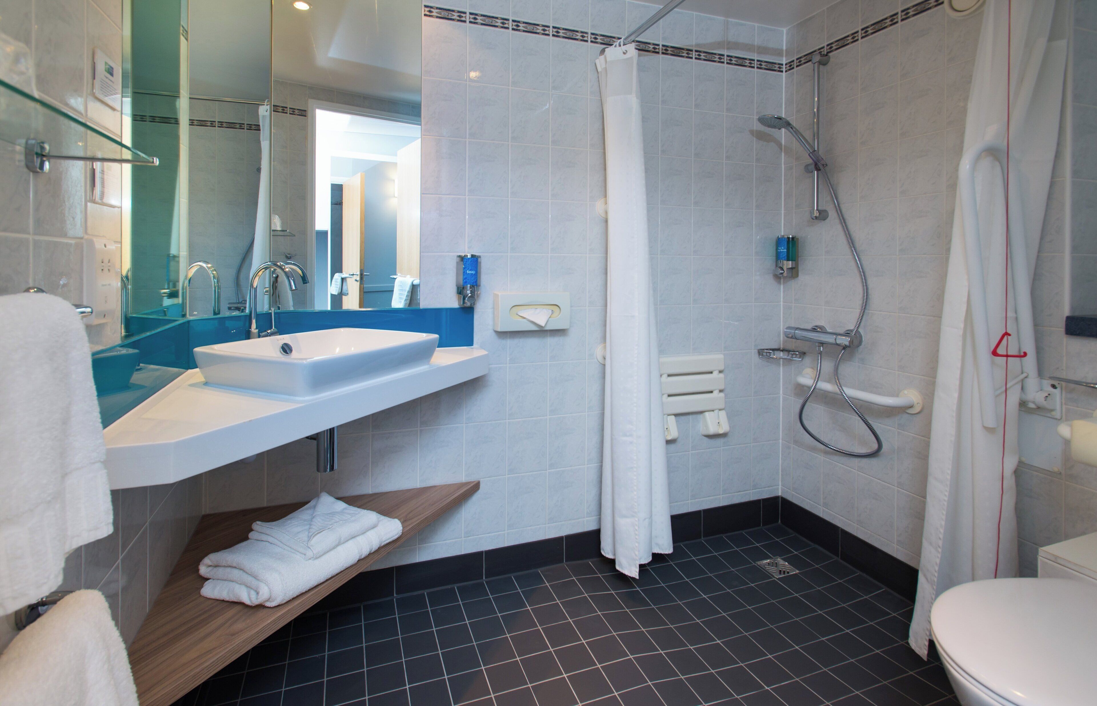 Foto - Holiday Inn Express Bath by IHG