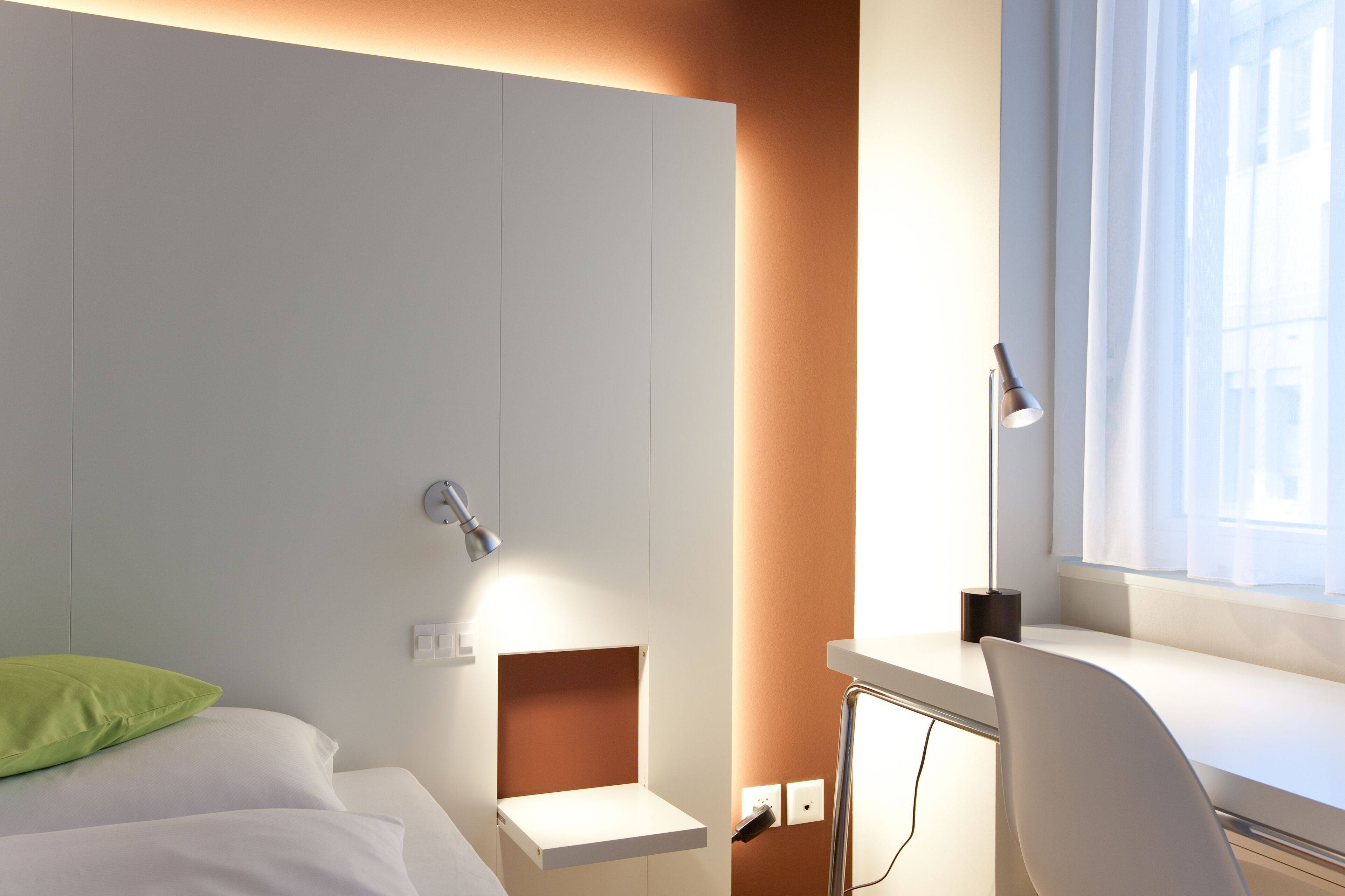 Hypo-allergenic bedding, in-room safe, desk, laptop workspace