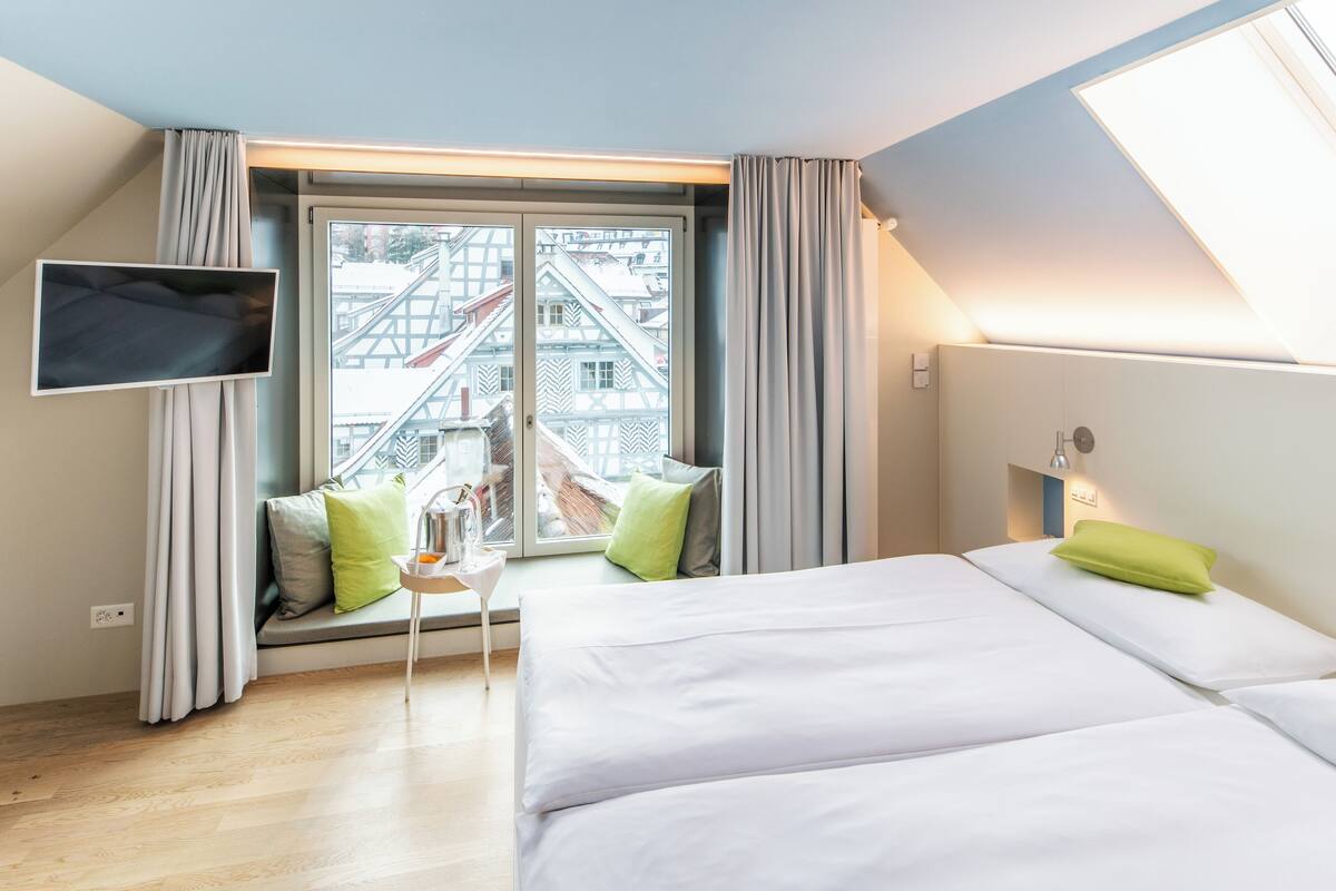 Superior Design Plus Zimmer mit Ausblick | 低過敏寢具、客房內保險箱、書桌、筆電工作空間
