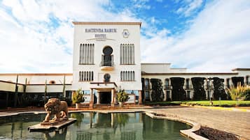 Façana frontal de l'allotjament