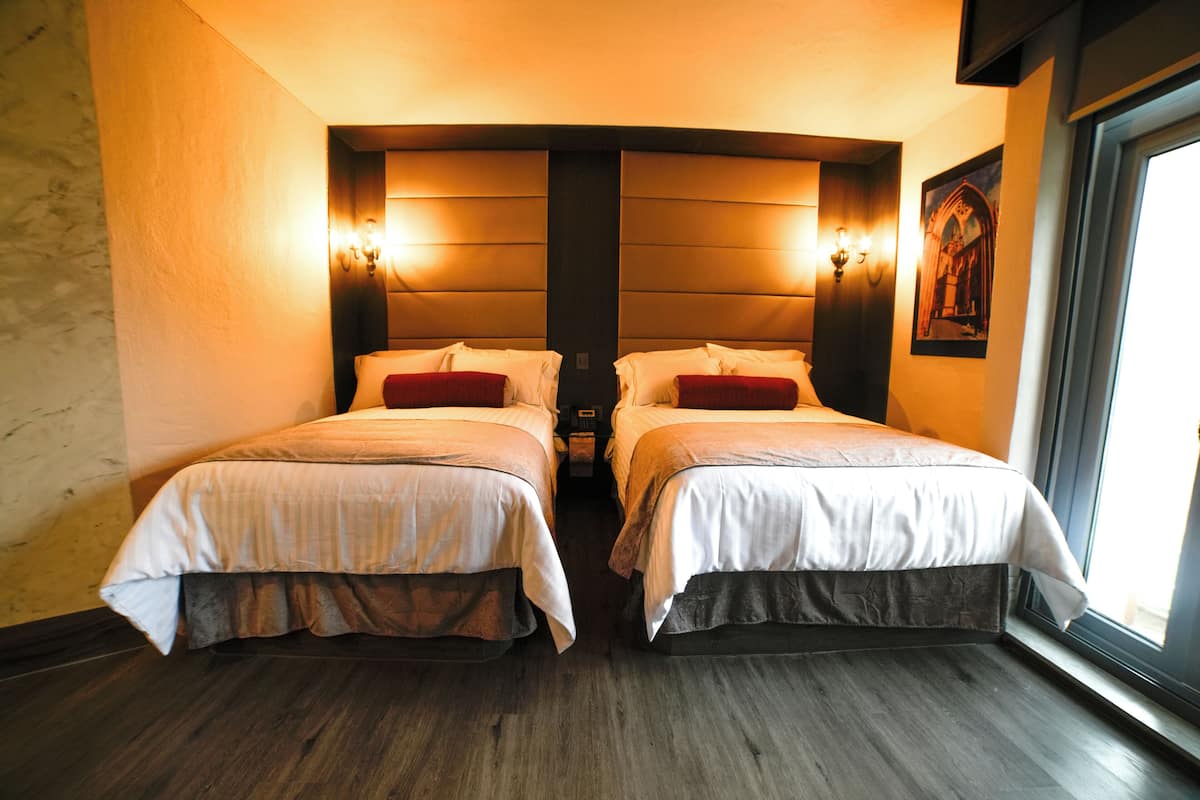 Deluxe Suite, 2 Double Beds | Premium bedding, in-room safe, desk, soundproofing