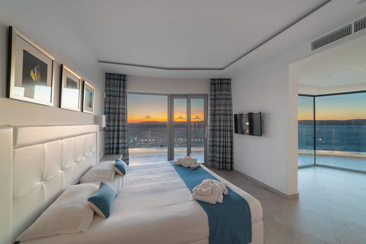 Suíte panorâmica | 1 quarto, frigobar, cofres nos quartos, escrivaninha