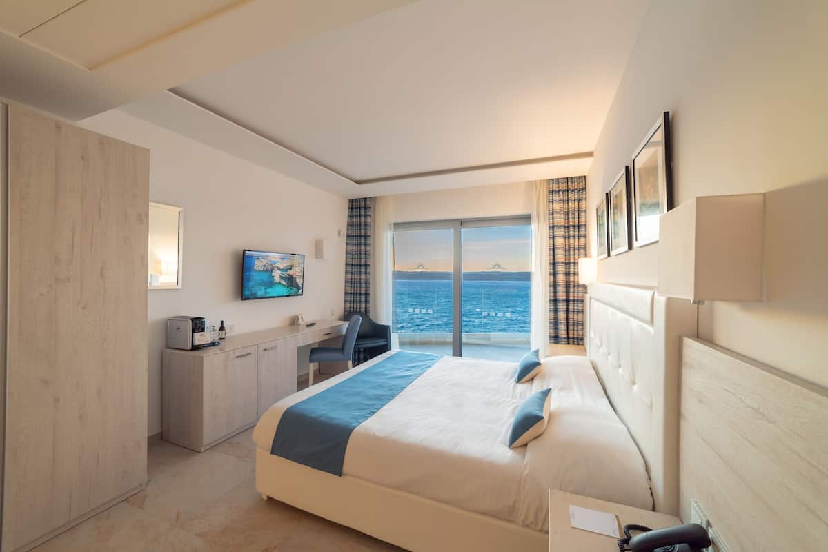 1 habitación, minibar, caja de seguridad en la habitación y escritorio