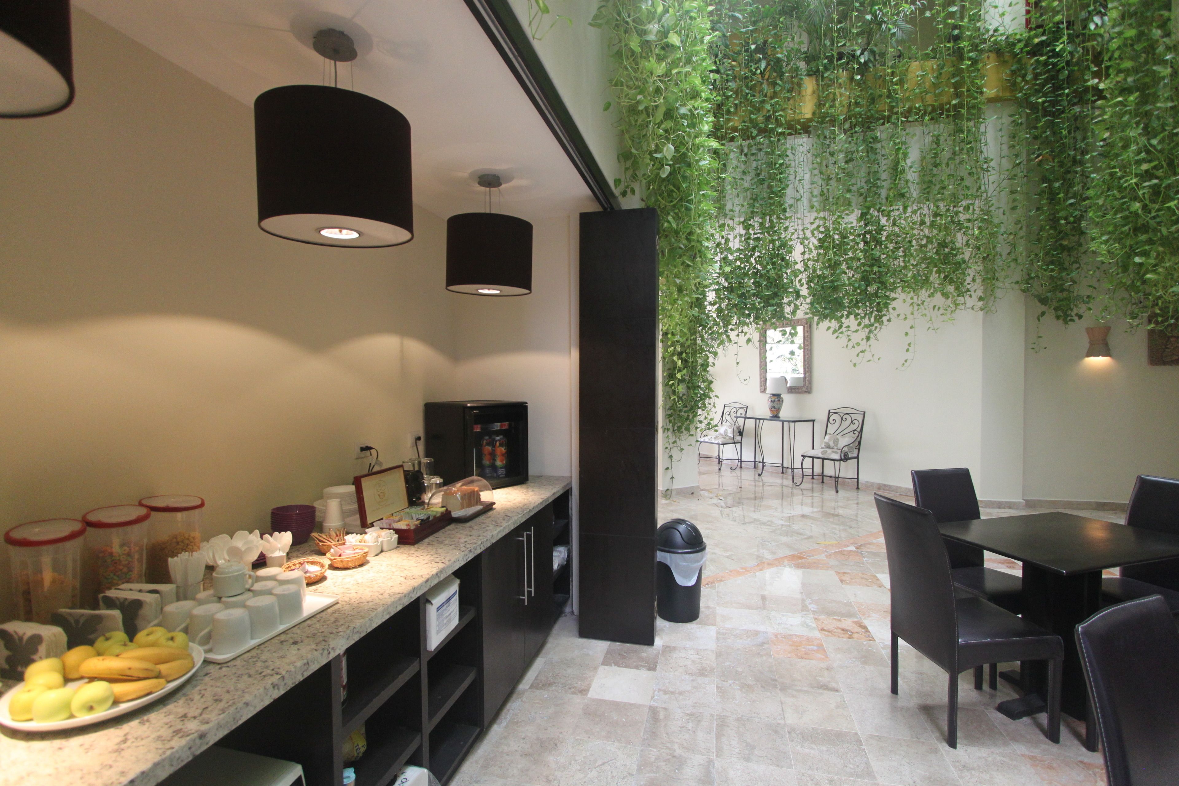 daily continental breakfast for a fee