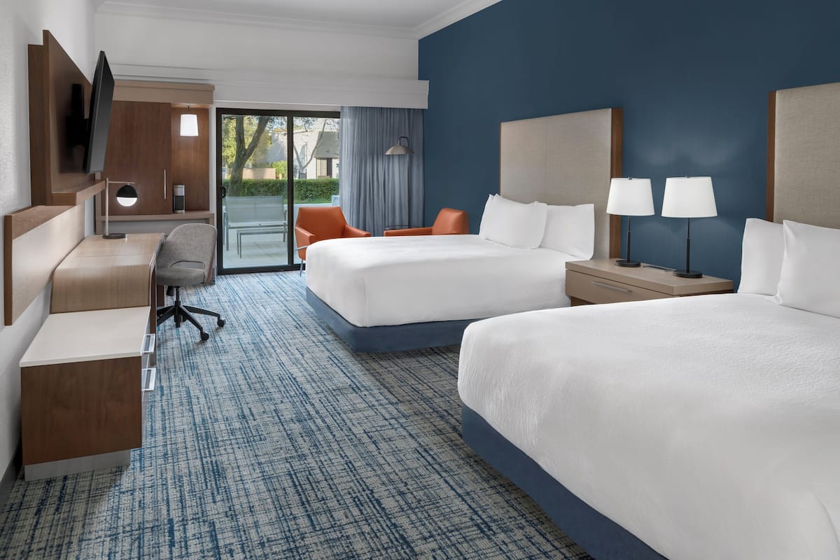 In-room safe, desk, blackout drapes, soundproofing