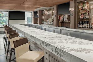 Bar (on property) - Courtyard Palo Alto Los Altos (Los Altos)