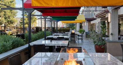 Courtyard Palo Alto Los Altos