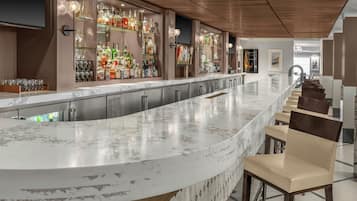 Bar (trong khuôn viên)
