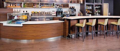 Bar (en la propiedad)