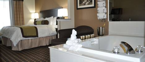 Chambre Standard, 1 trĂšs grand lit, non-fumeurs, baignoire Ă jets | Surmatelas, bureau, espace de travail pour ordinateur portable