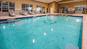 Indoor pool - Best Western Plus Cutting Horse Inn & Suites (Weatherford)