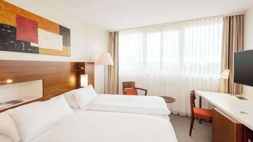 Literie de qualité supérieure, surmatelas, minibar