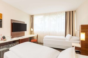 Premium bedding, pillow-top beds, minibar, in-room safe