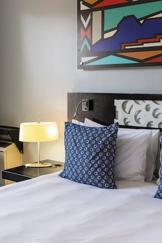 ONOMO Hotel Cape Town - Inn on the Square