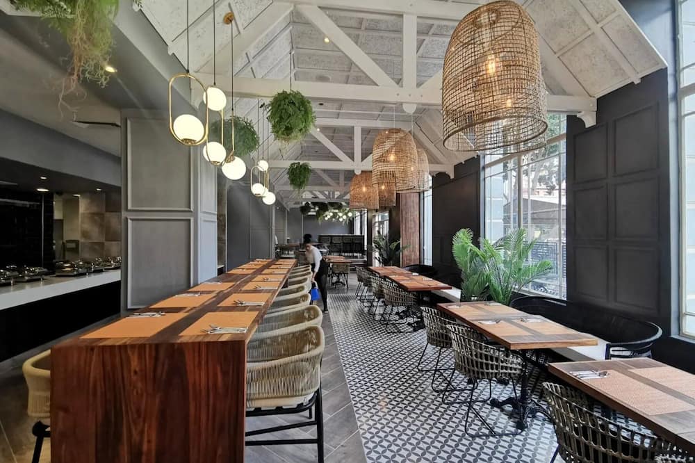ONOMO Hotel Cape Town - Inn on the Square