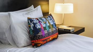 Hypo-allergenic bedding, in-room safe, desk, blackout curtains