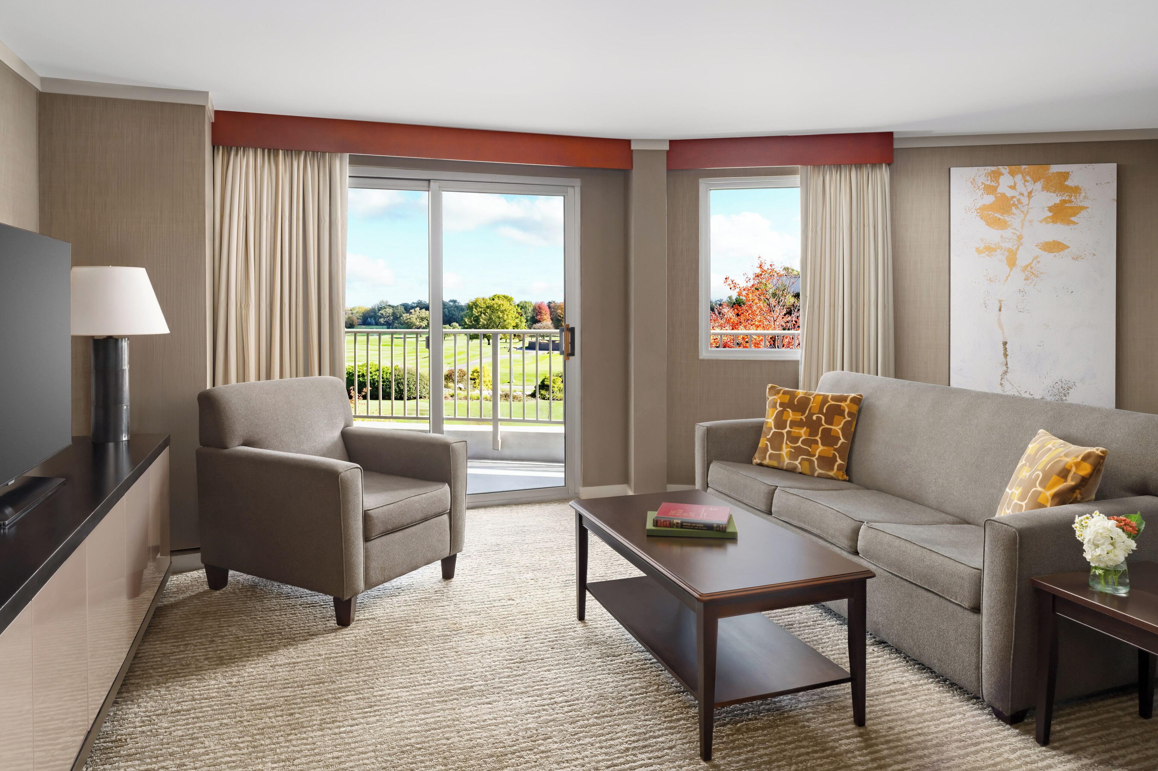 Premium bedding, pillowtop beds, in-room safe, desk