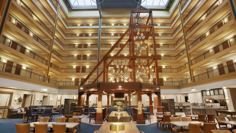 Embassy Suites by Hilton Denver International Airport