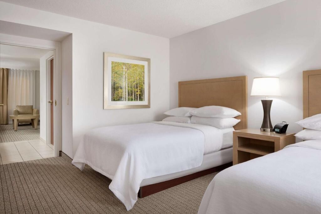 1 bedroom, in-room safe, desk, iron/ironing board