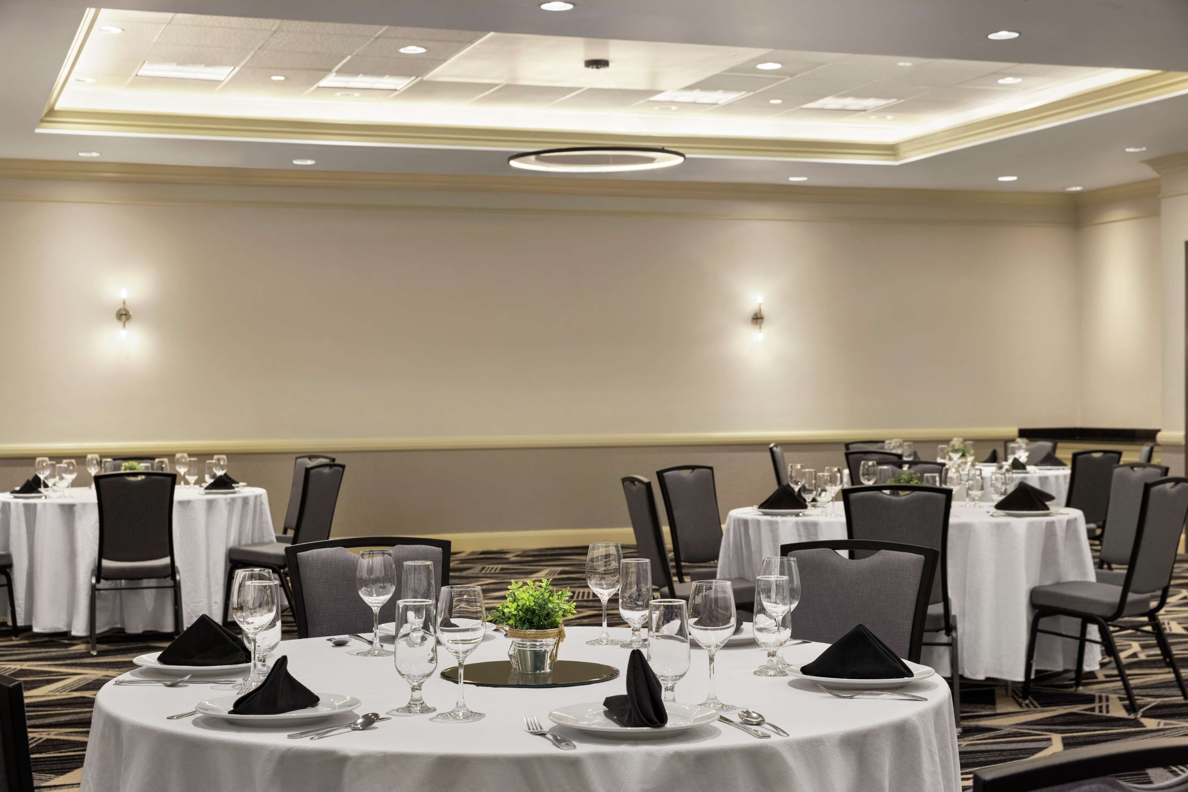 Foto - Embassy Suites by Hilton Denver International Airport