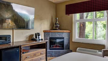 King Fireplace Parkway