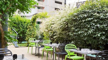 Sun deck