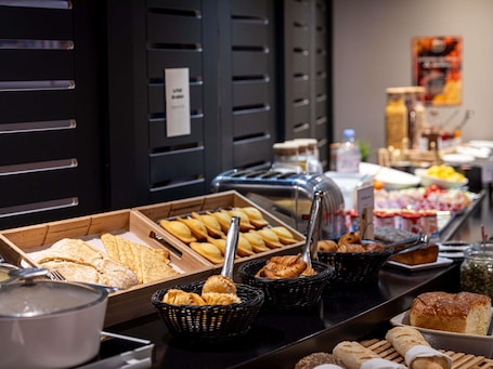 Fachada. ibis Daumesnil Porte Dorée