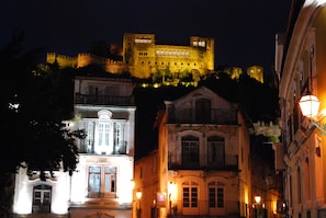 Façade de l’hébergement – soirée/nuit
