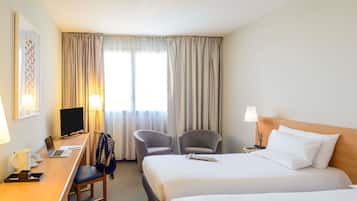 Standard Room, 2 Single Beds | Hypo-allergenic bedding, down duvets, minibar, in-room safe