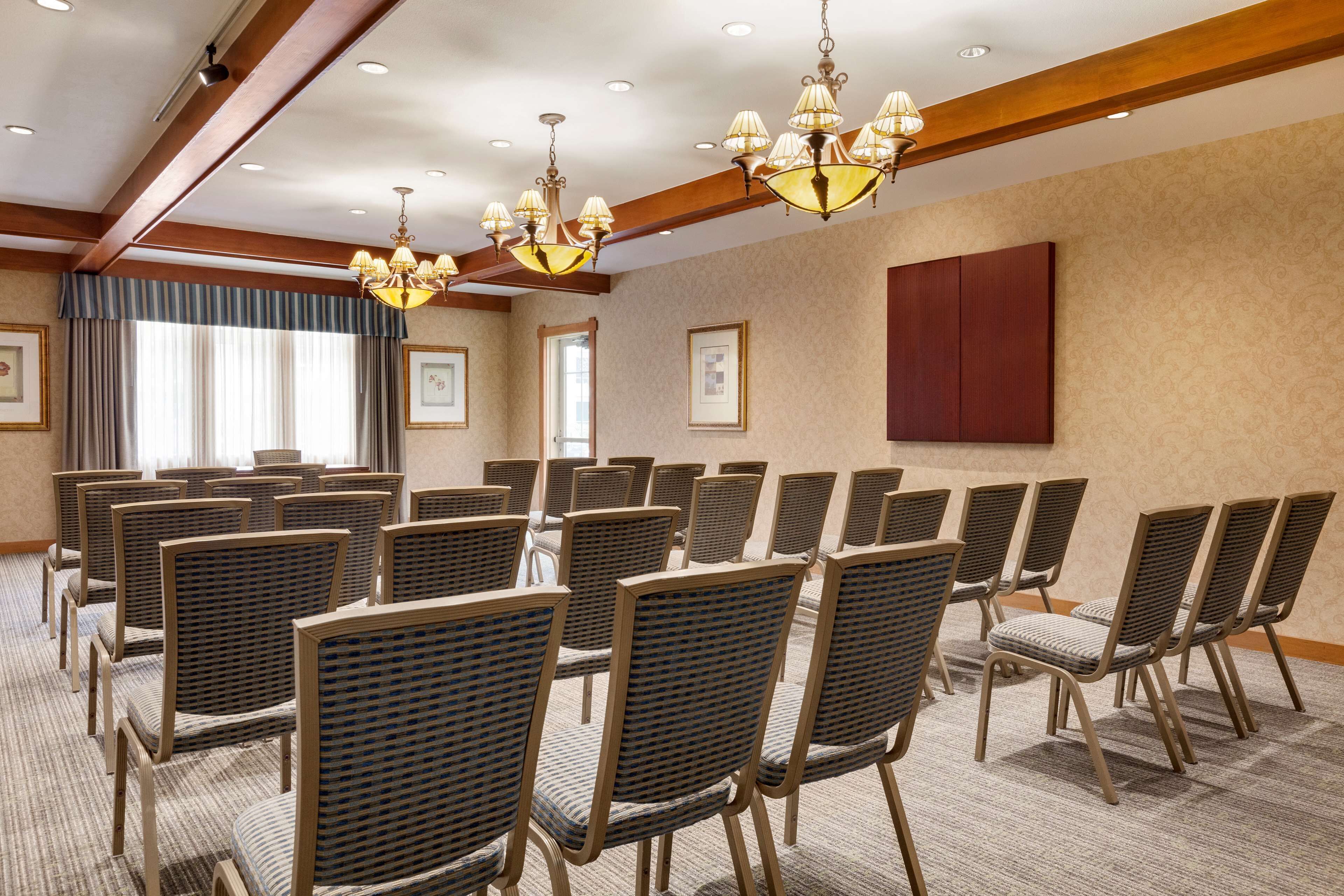 Photo - Homewood Suites by Hilton San Francisco Airport North